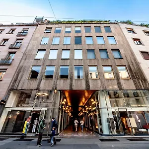 https://duomo-dream-suites-san-babila.italymilanhotels.net