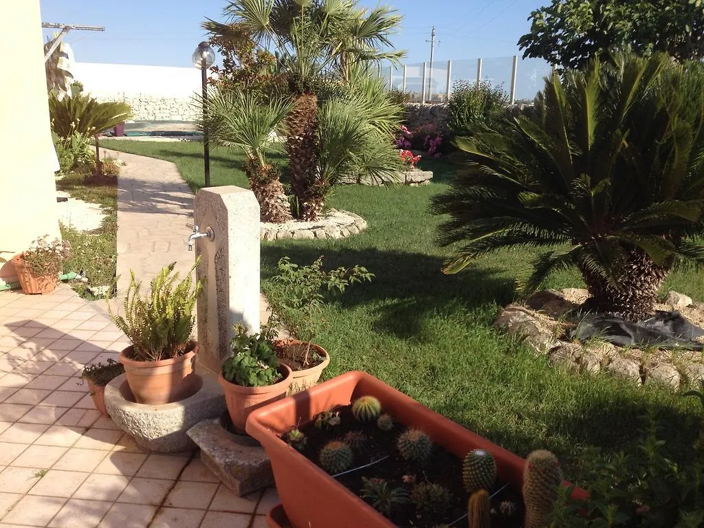 Country house Casa Vacanze Agriturismo Cilone Guest House Ragusa